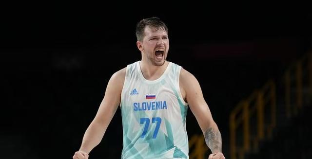 球队的绝对, 东契奇的健, 一审 球队的绝对, 东契奇的健, 一审